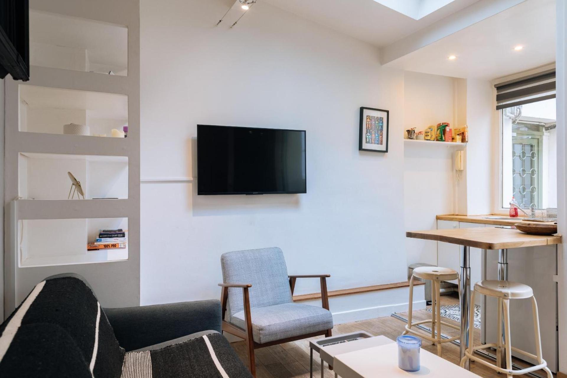Modern 1 Bedroom Apartment near Eiffel Tower Paris Exterior foto